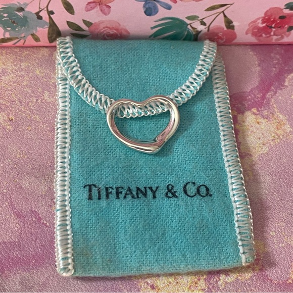 Tiffany & Co. Open Heart Elsa Peretti Sterling Silver 925 Pendant - Picture 6 of 11